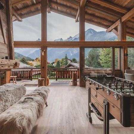 Avec Piscine, Animaux Ok, Vue Mont-blanc - 11 Pers. Chalet